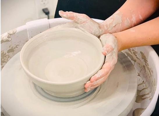 Nights Out @ New Art: Try it! Ceramics Wheel Throwing Workshop 9/11