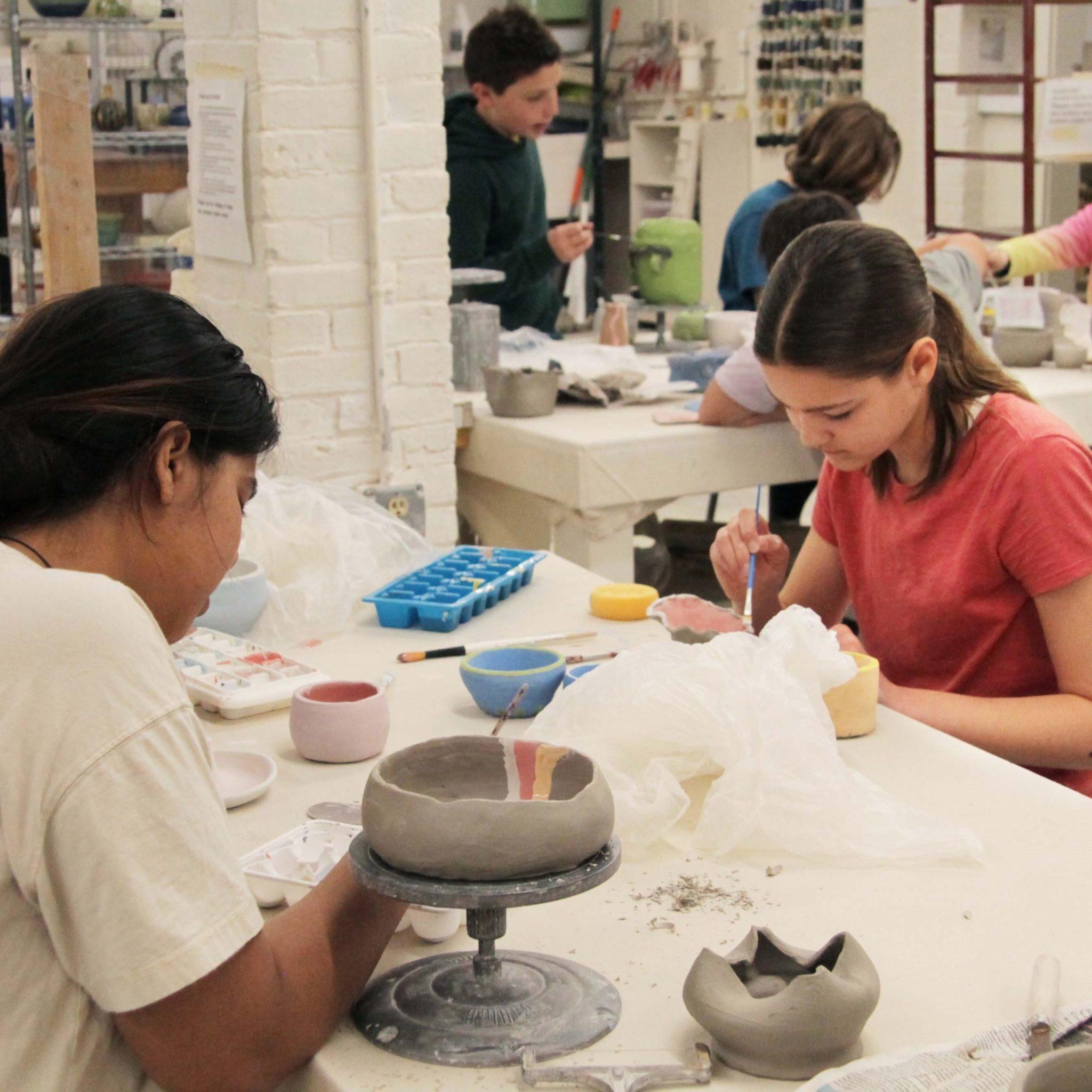 Ceramics Wheel Throwing and Handbuilding GR 7-11 // Wednesday